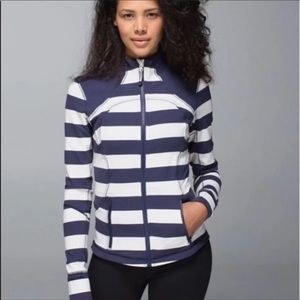 Lululemon forme jacket sz 8